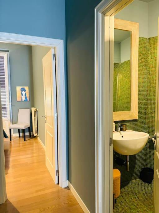 4 Seasons Signorile Apartment Bari Luaran gambar